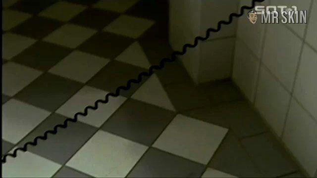 Natalia Wörner in Der Handymörder (1998) Breasts Breasts Underwear 180033