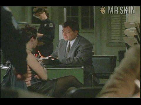 Elizabeth Hanes in Cold Blooded (2000) Breasts Breasts 188111