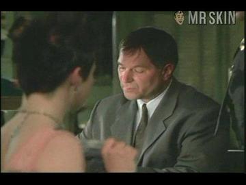 Elizabeth Hanes in Cold Blooded (2000) Breasts Breasts 188111