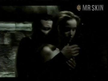 Julie Delpy in La noche oscura (1989) Breasts Bush Breasts Bush 178383