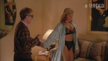 Tiffani-Amber Thiessen in Hollywood Ending (2002) Underwear Sexy Underwear 190652