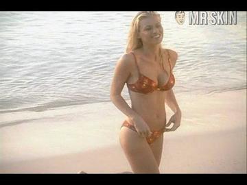 Daniela Pestova in Sports Illustrated: Swimsuit 2003 (2003) Bikini Sexy Bikini Sexy 182445