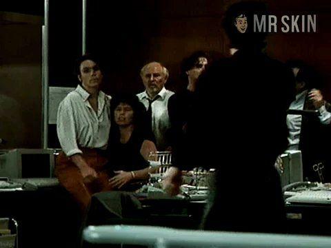 Sabine Kaack in Die Katze (1988) Right Breast Breasts Right Breast 221541