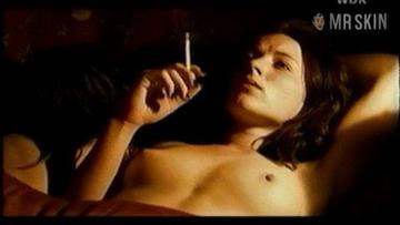 Fem van der Elzen in Naar de klote! (1996) Breasts Breasts Bush 184796