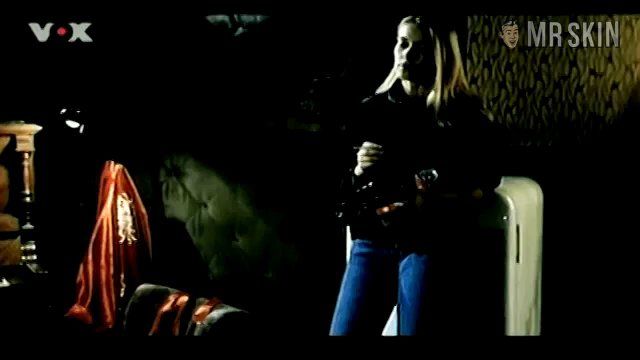 Isolde Barth in Tausend Augen (1984) Sexy Sexy 200439