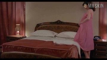 Maria Rosaria Omaggio in La segretaria privata di mio padre (1976) Breasts Breasts Butt 182719