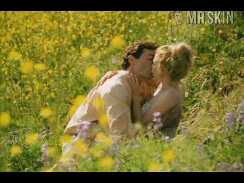 Cristi Harris in Kiss of Death (1995) Breasts Breasts Sexy 182978