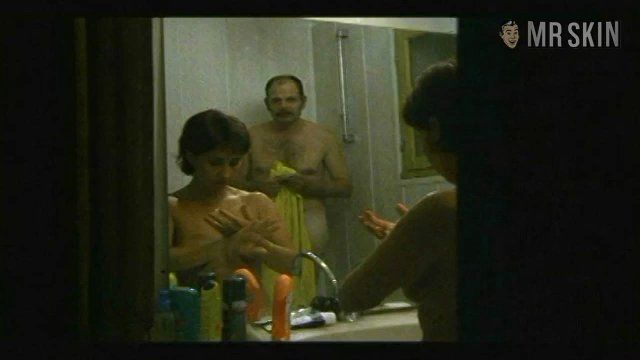 Ariane Ascaride Naked in Marie-Jo et ses 2 amours. Breasts, Bush, butt. 183007