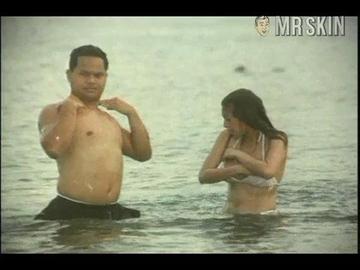 Rufa Mae Quinto in Baliktaran: Si Ace at si Daisy (2001) Breasts Bikini Breasts 183426