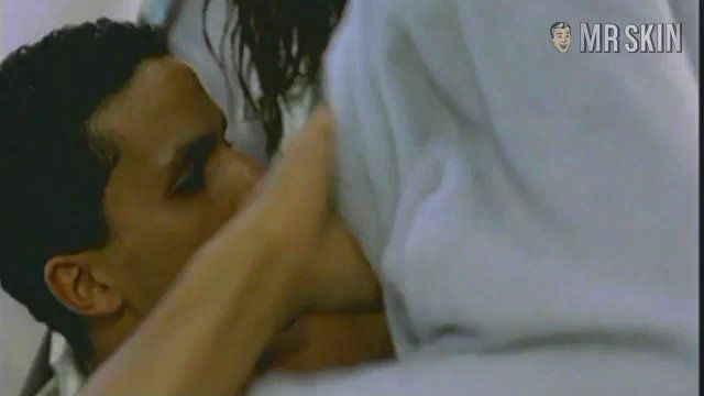 Lou Doillon Naked in See How They Run. Breasts. 184045