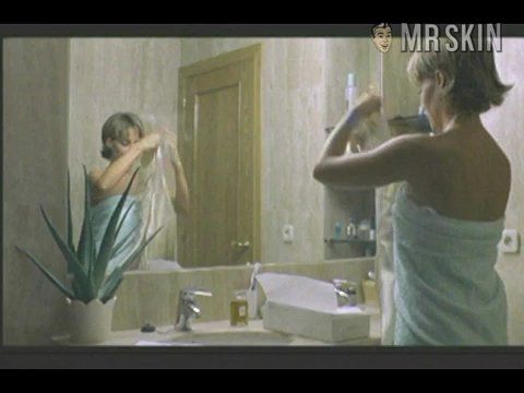 Silvia Marsó in Amor, curiosidad, prozak y dudas (2001) Breasts Butt Breasts Butt 184923