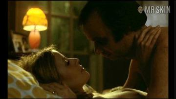 Juliet Berto in Sex-shop (1972) Breasts Breasts Butt 206721