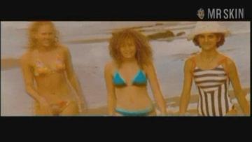 Anneke Blok in Zus & zo (2001) Bikini Bikini Underwear 184853