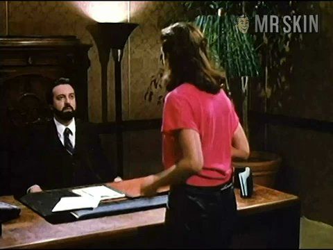 Elizabeth Singer Nude in Student Confidential. Breasts, sexy, underwear. 190966