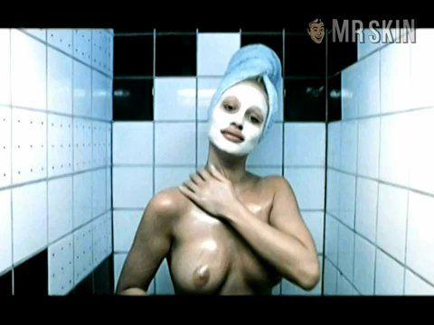 Lisa Grossmann Nude as Lisa. Breasts. 195440