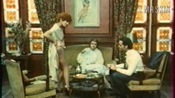 Stéphane Audran in Paradis pour tous (1982) Sexy Sexy 189204