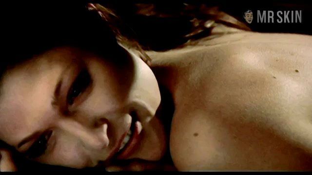 Kelsey Oldershaw in The Affair (2003) Butt Breasts Butt 190116