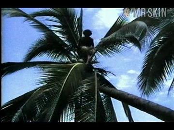 María Sorté in Zona roja (1976) Breasts Breasts Sexy 189618