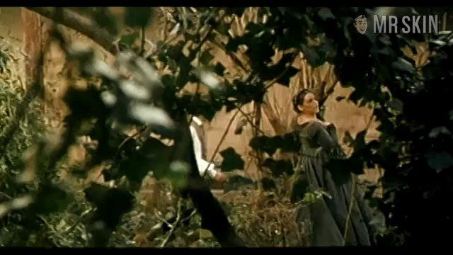 Carmen Maura Naked in El libro del buen amor II. Breasts. 198655