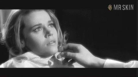 Jane Fonda Naked as Melinda. Breasts, bikini, sexy. 210297