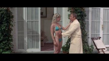 Denise Crosby in Trail of the Pink Panther (1982) Bikini Bikini Sexy 259753