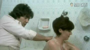 Concha Velasco in Libertad provisional (1976) Breasts Breasts Butt 193700