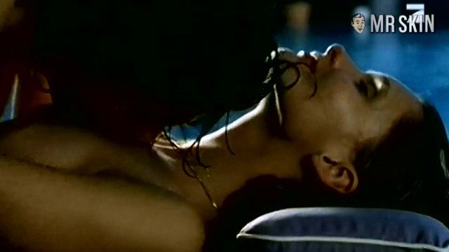 Alexandra Finder in Eine unter Tausend (2004) Breasts Breasts Butt 192403