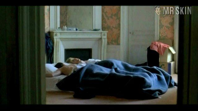 Valeria Bruni Tedeschi Naked as Marion. Butt, Bush, breasts, underwear. 199131