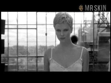 Charlize Theron in Celebrity (1998) Sexy Sexy 228406