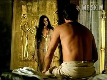 Anna Valle in Augustus (2003) Thong Sexy Breasts Sexy 193598