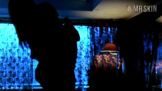 Jill Yu in Toi bak man 9 chiu 5 (2002) Breasts Breasts Butt 192672