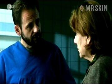 Julia Malik in Bella Block - Die Freiheit der Wölfe (2004) Breasts Breasts 192691