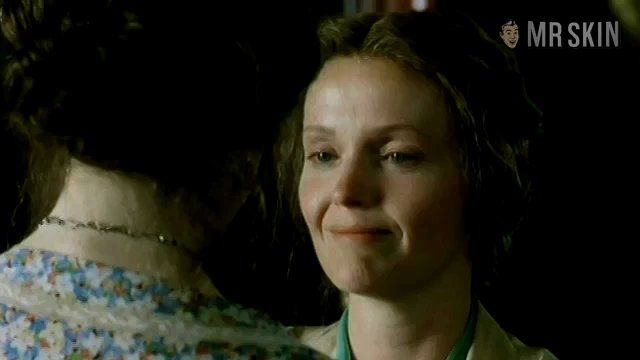 Nicole Kidman in The Hours (2002) Sexy Lesbian Lesbian Sexy 195720