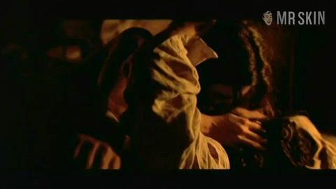 Paz Vega Naked as Carmen. Breasts, bush, butt. 194343