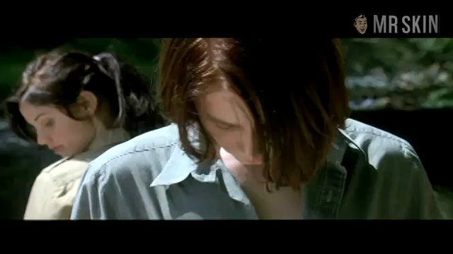 Thumbsucker's Sexiest Scenes with Kelli Garner. Underwear. 200448