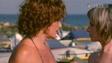 Rossana Podestà in Pane, burro e marmellata (1977) Bikini Bikini Butt 194805