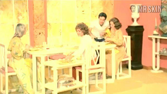 Rossana Podestà in Pane, burro e marmellata (1977) Butt Bikini Butt 194806