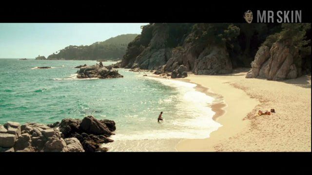 Penélope Cruz in Sahara (2005) Bikini Bikini Sexy 198033