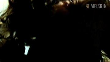 Najwa Nimri in Asfalto (2000) Breasts Breasts Underwear 195351