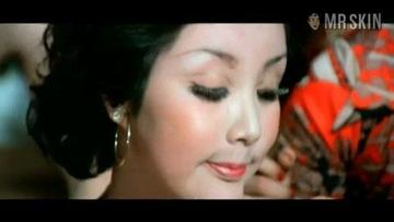 Shirley Yu in Love Swindlers (1976) Breasts Breasts Bush 195708