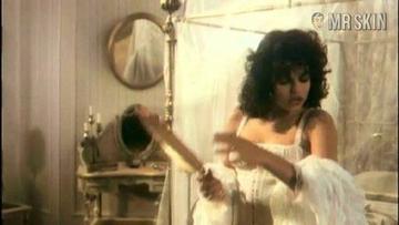 Iliana Ross in La coquito (1977) Breasts Breasts Butt 195713