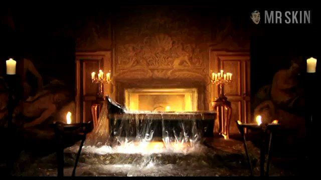 Caroline Neron in Eternal (2004) Butt Butt Lesbian 199003