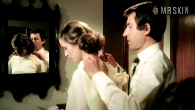 Ann from Hasta que el matrimonio nos separe Naked. Breasts, butt. 196121