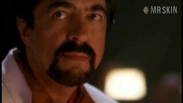 Penelope Ann Miller in The Last Don (1997) Bikini Bikini Sexy 220490