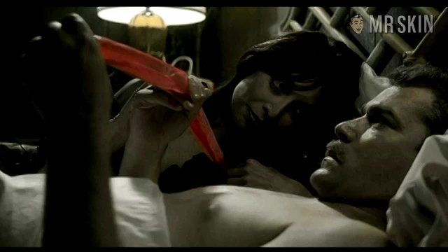 Illeana Douglas in Point of Origin (2002) Sexy Breasts Breasts Sexy 203050