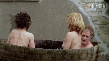 Nina Petri, Eva Kryll in Am Tag als Bobby Ewing starb (2005) Breasts Butt Breasts Butt 201434