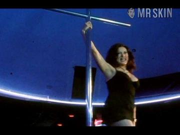 Jennifer Tilly in El padrino: The Latin Godfather (2004) Thong Sexy Thong 199512