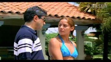 Metzi Hovenga in Murder at El Meneo (2001) Bikini Bikini Breasts 198933