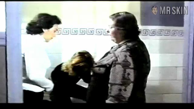 Esperanza Roy Naked in Carne apaleada. Breasts, Bush, lesbian. 199891