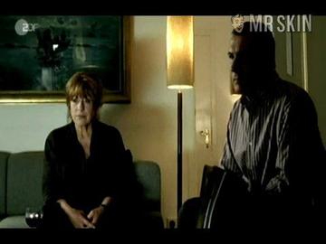 Mira Bartuschek in Bella Block - Das Glück der Anderen (2006) Breasts Breasts Sexy 200298